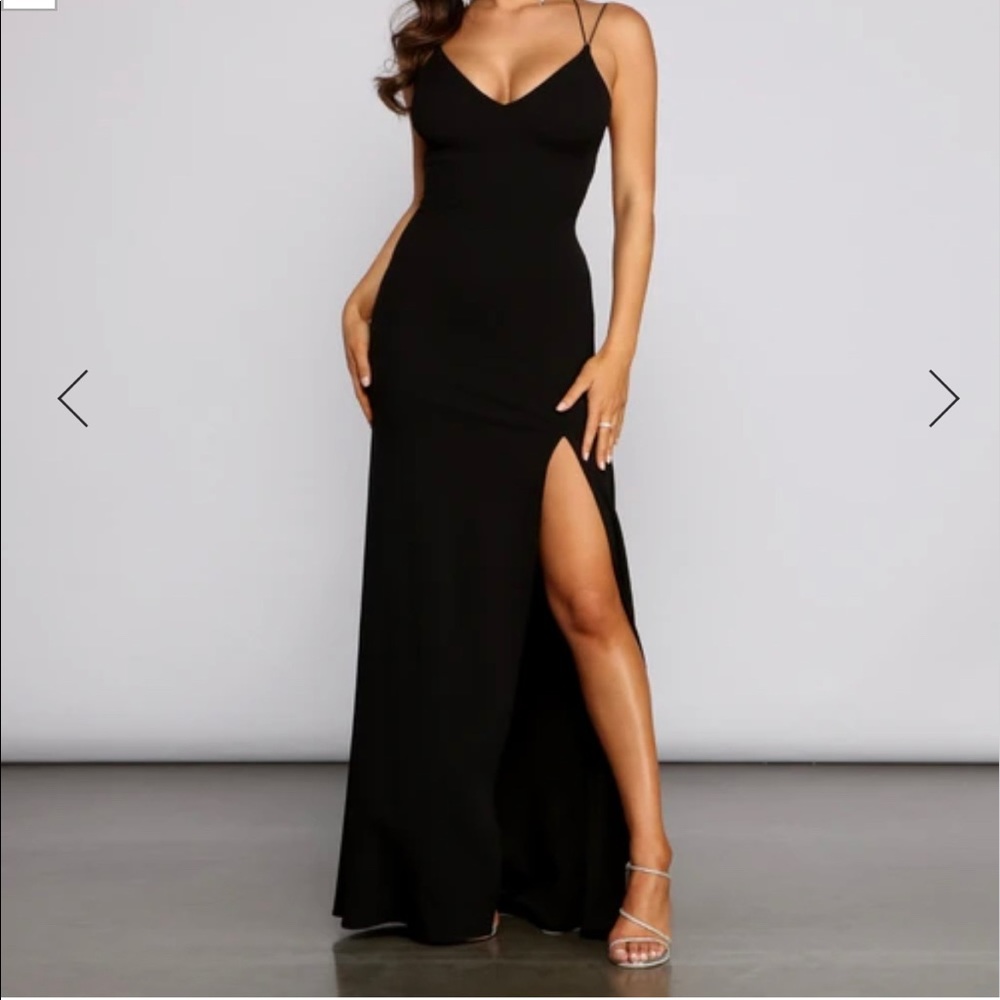 Windsor full length dress with slit - Picture 2 of 4